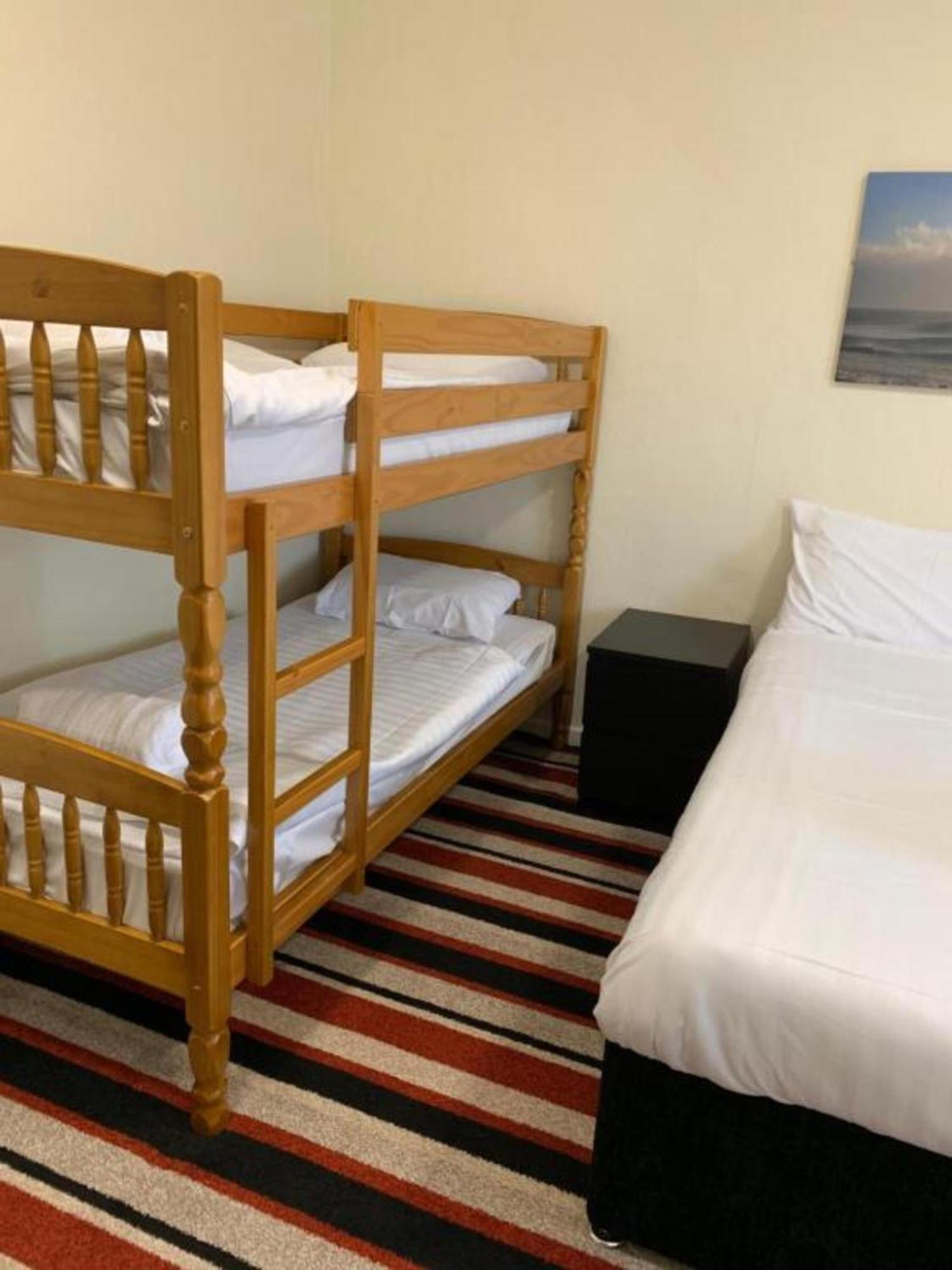 Oyo Wave Crest Hotel Blackpool Buitenkant foto