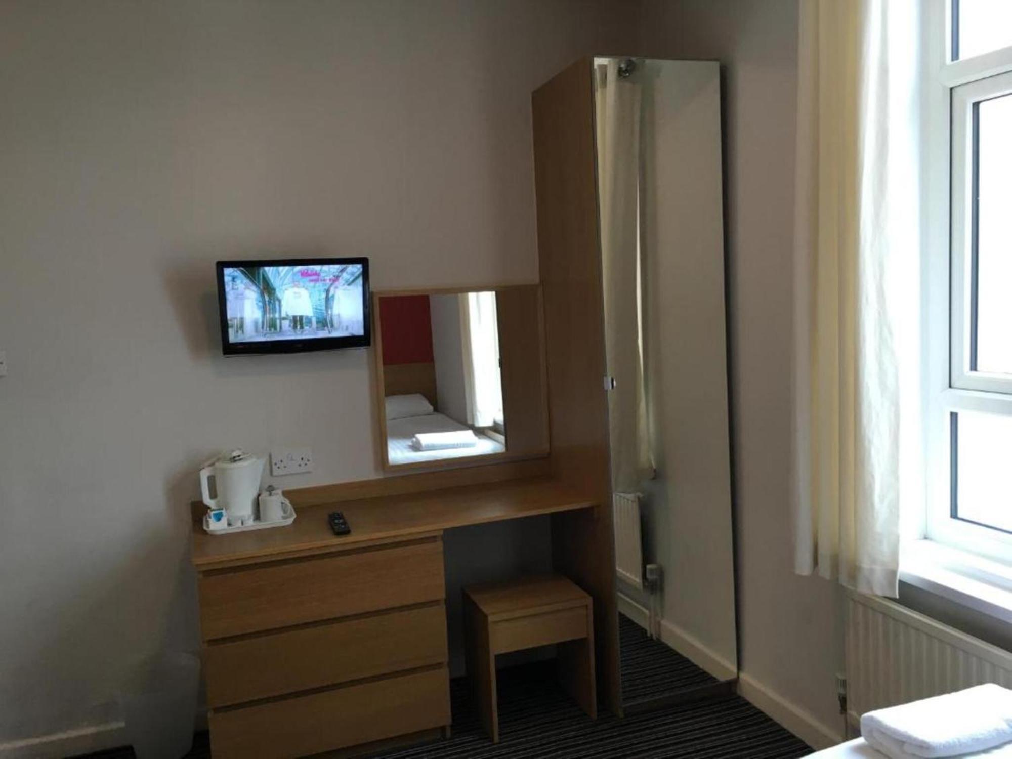 Oyo Wave Crest Hotel Blackpool Buitenkant foto