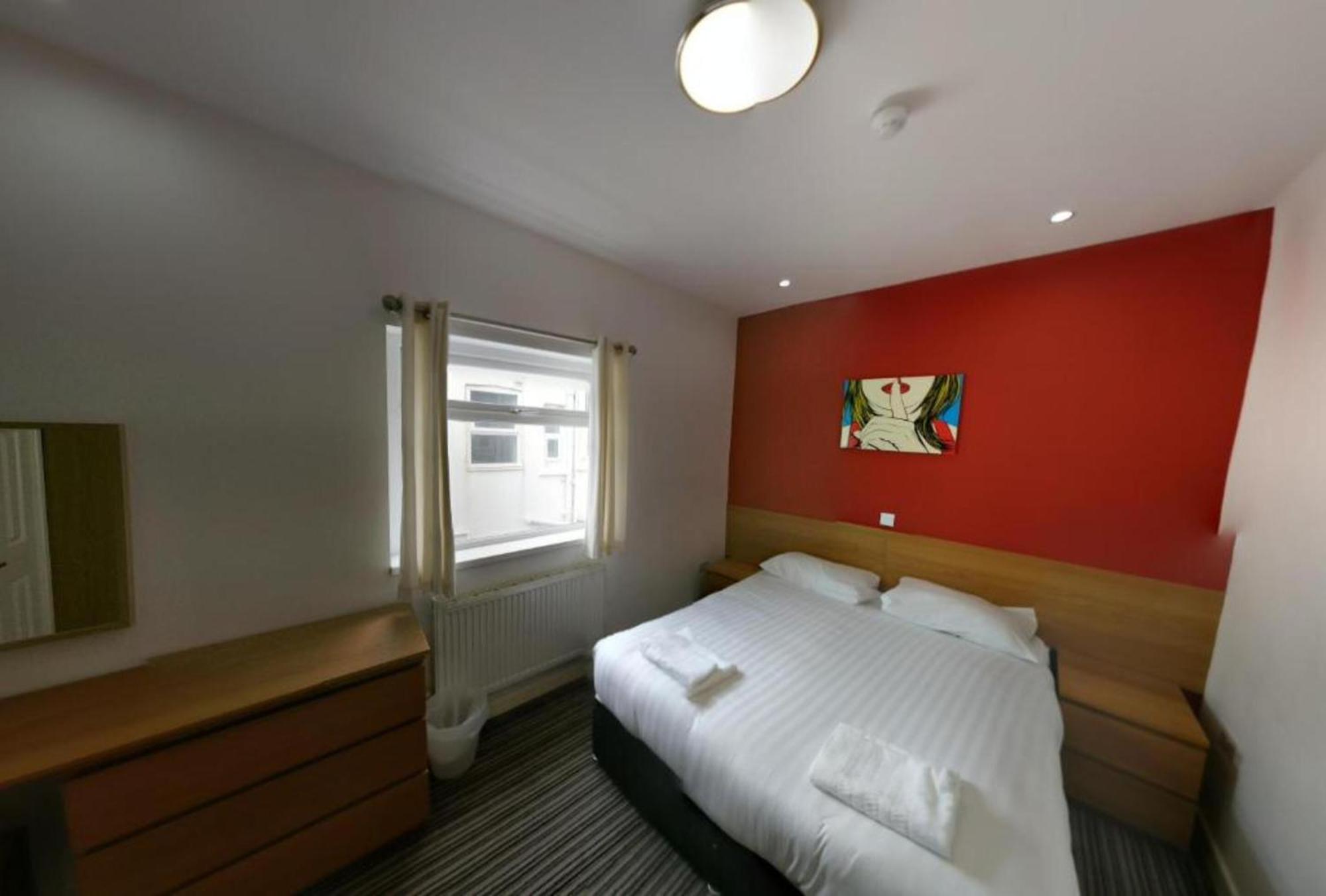 Oyo Wave Crest Hotel Blackpool Buitenkant foto