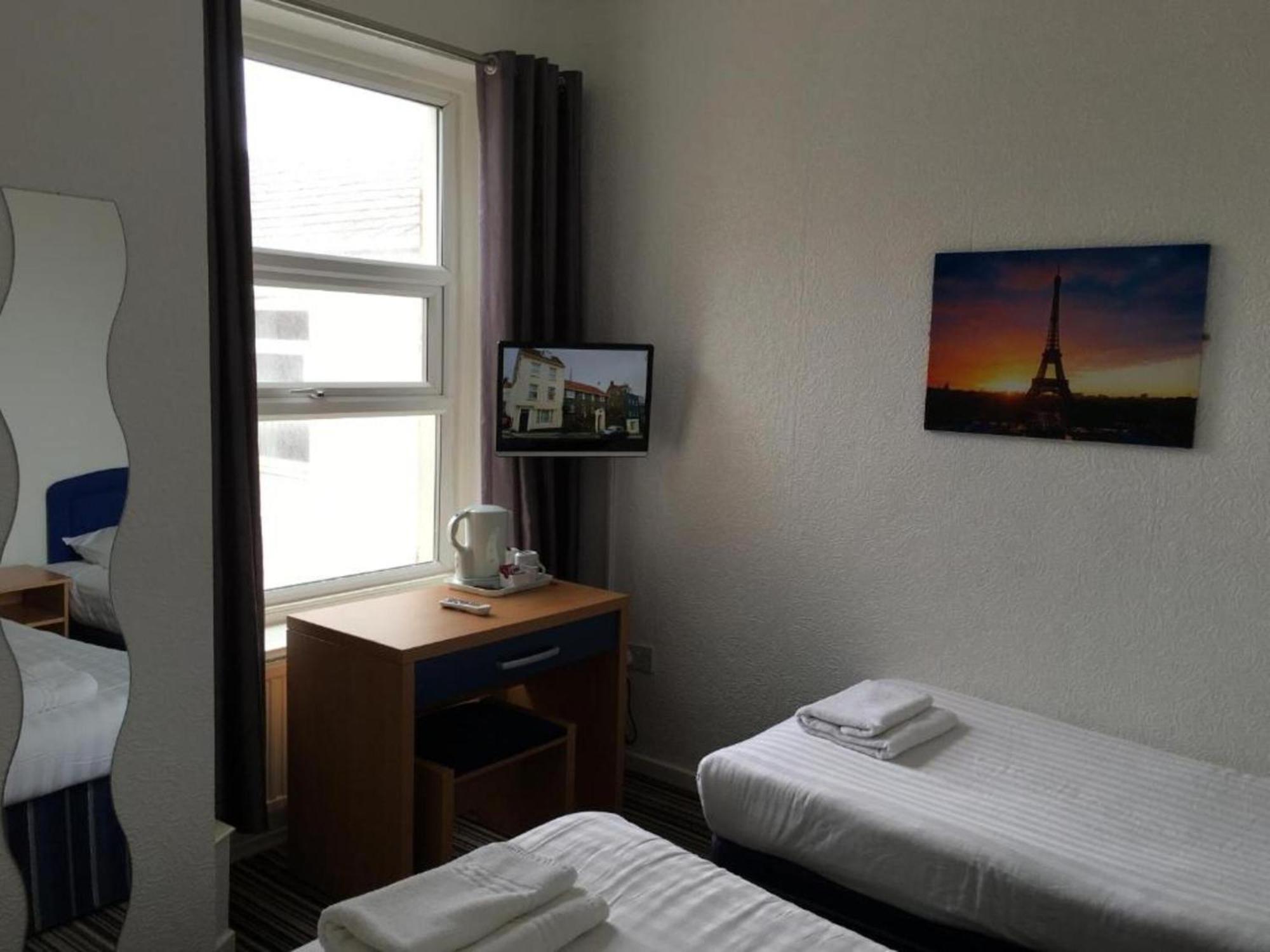 Oyo Wave Crest Hotel Blackpool Buitenkant foto